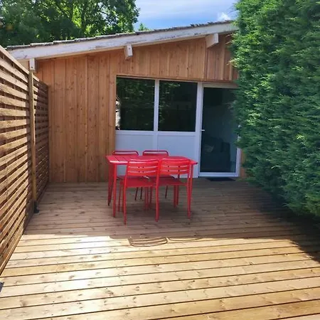 וילה Maison + Studio Au Calme Les Bains *