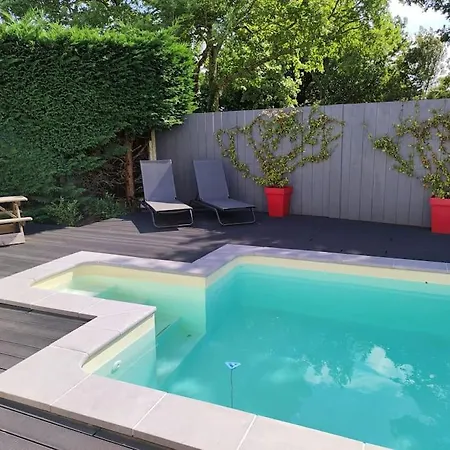 וילה Maison + Studio Au Calme Les Bains *